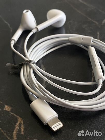 Наушники Apple EarPods lightning Оригинал Новые