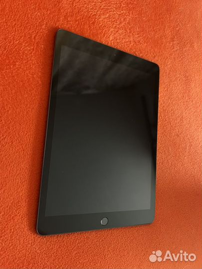 iPad 7- поколения wi-fi 32 gb