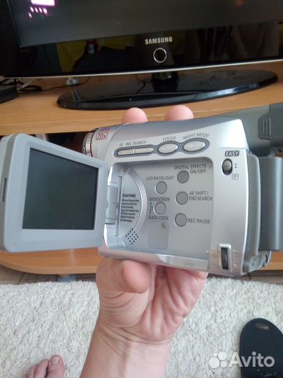 Видеокамера canon