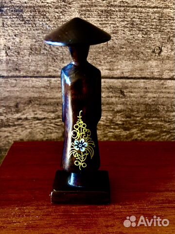 Деревянная статуэтка Вьетнам