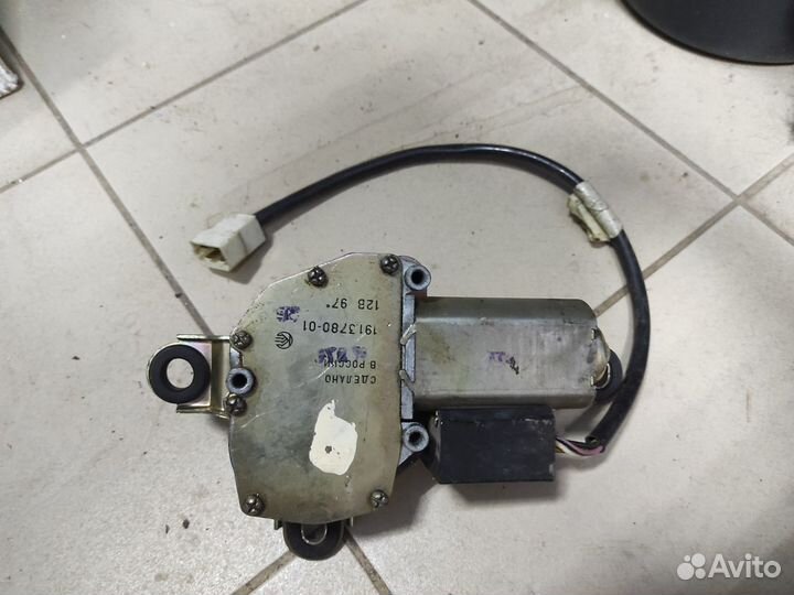 Мотор стеклоочистителя задний Ваз 2112 2111