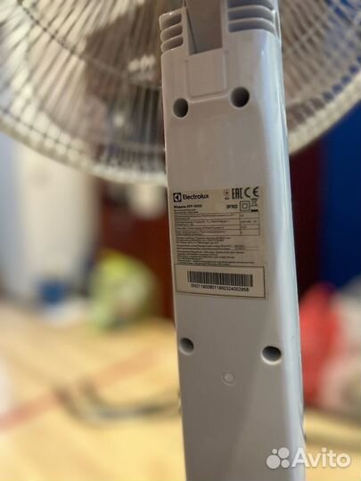 Вентилятор Electrolux EFF-1000i