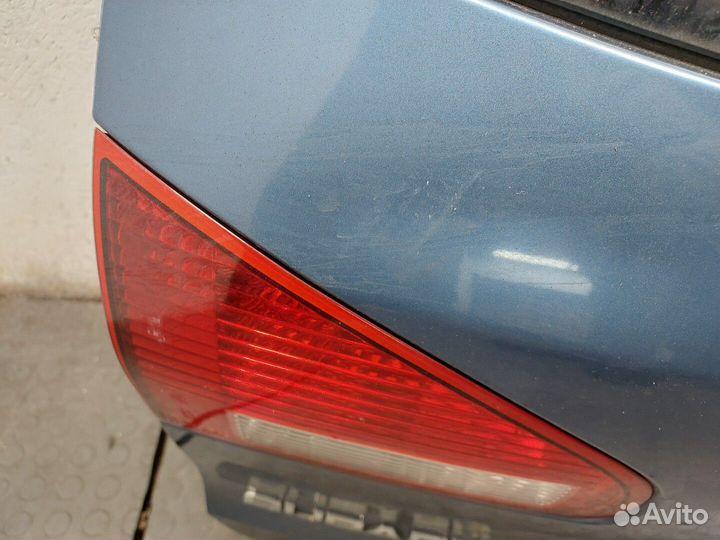 Крышка багажника Subaru Tribeca (B9)
