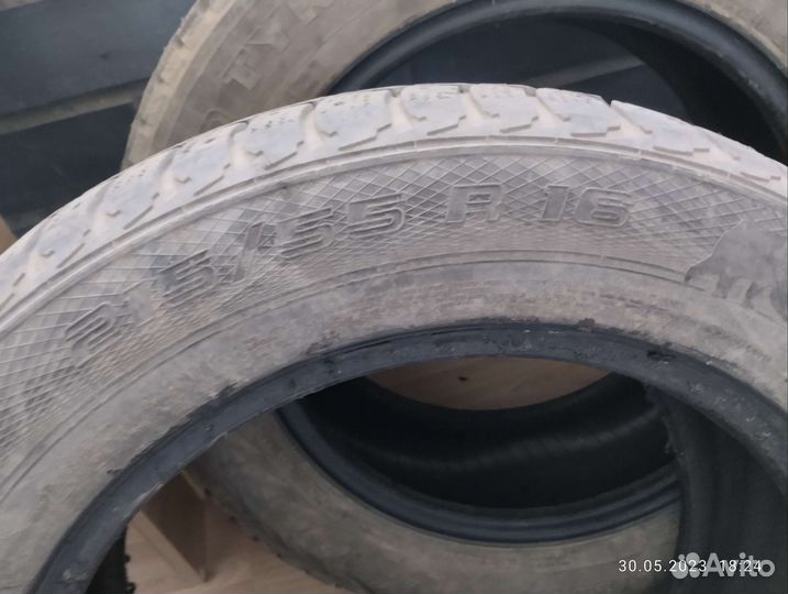 Gislaved Nord Frost 5 215/55 R16