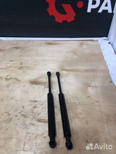 Амортизатор капота Bmw 3 E46 M52B28TU 1998