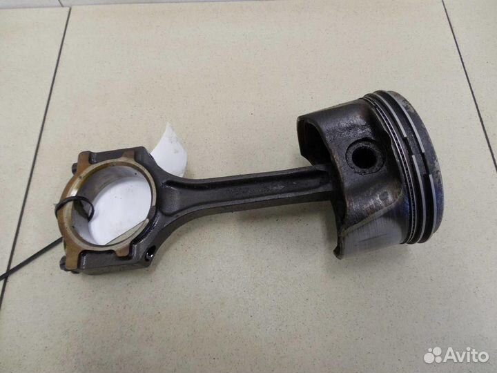 Поршень с шатуном Focus II 2005-2008