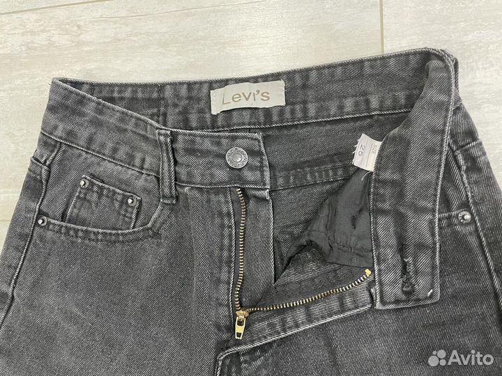 Джинсы женские