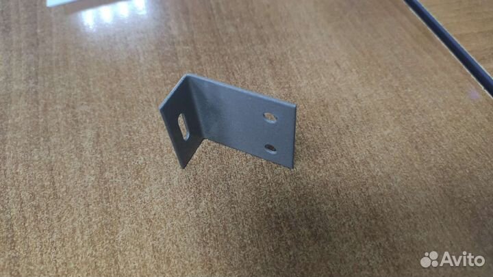 Крепежный кассетный уголок кру