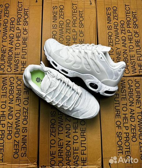 Nike Air Max TN Plus terrascape белые