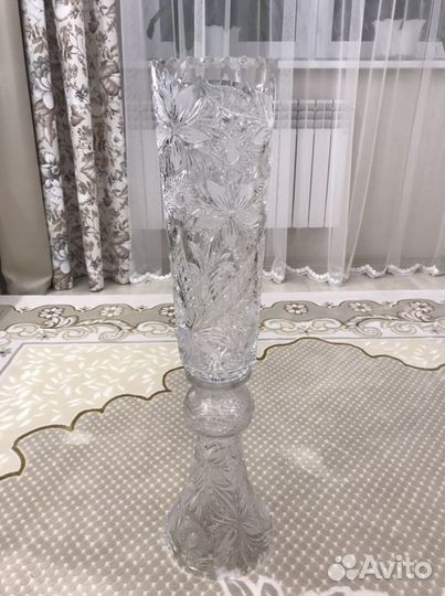 Ваза хрустальная напольная