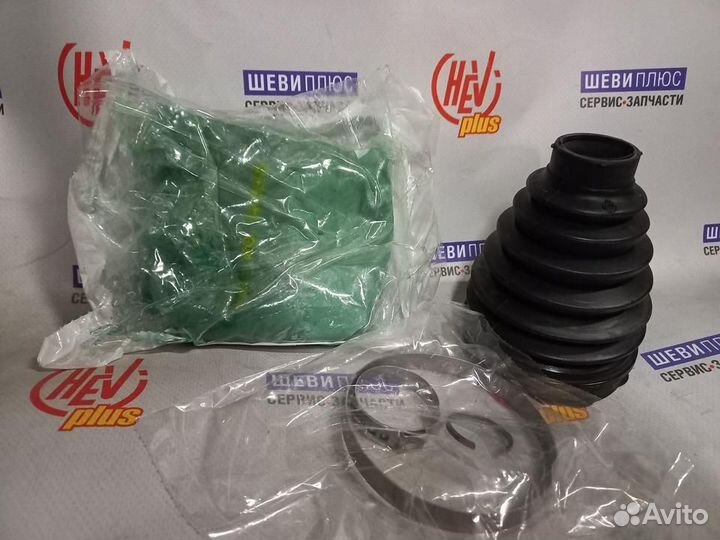 Пыльник внутреннего шруса Cadillac Escalade