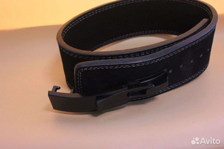 Пояс тяжелоатлетический