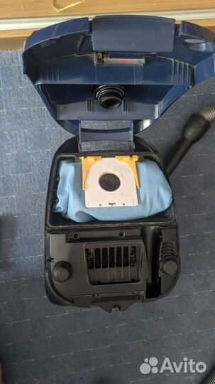 Пылесос Samsung 1600W