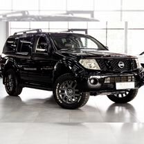 Nissan Pathfinder 3.0 AT, 2012, 112 000 км, с пробегом, цена 2 247 000 руб.