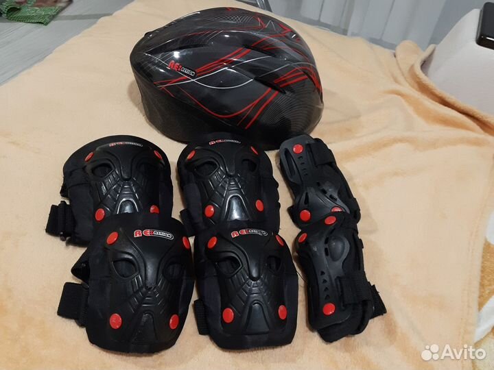 Защита для роликов со шлемом