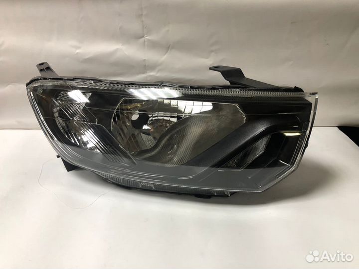 Фара на гранту FL новая