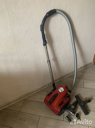 Пылесос Tefal Compact Power Cyclonic