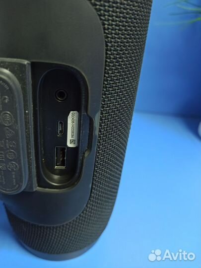 Колонка jbl Charge 3