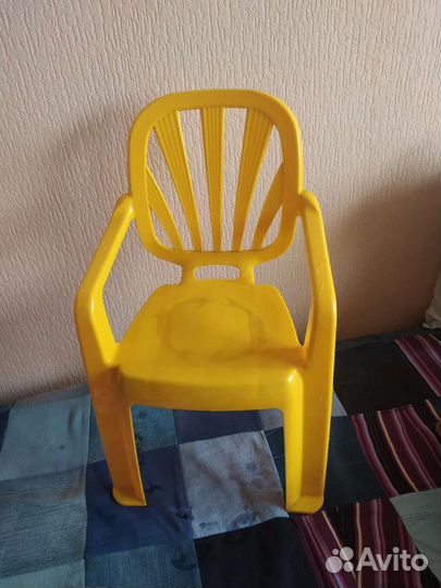 Детский стульчик