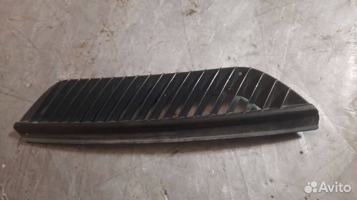 Решетка вентиляционная SMART Fortwo W450 2001