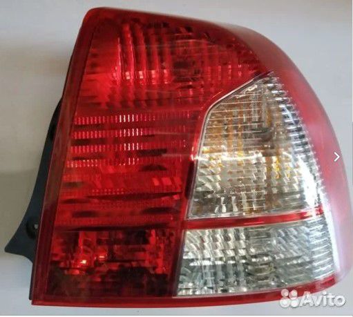 Фонарь задний правый Kia Shuma Ii 2002 - 2004