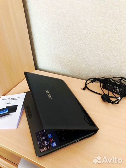 Мощный Игровой Ноутбук Asus A52J 8ядерi7/8G/SSD