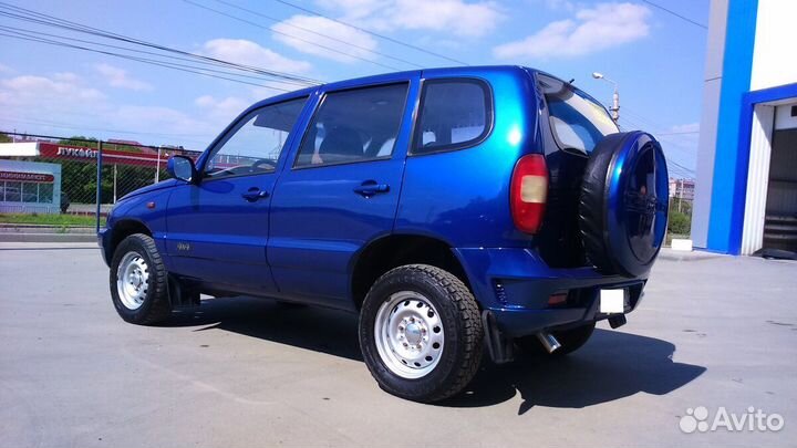 Чехол запасного колеса Chevrolet Niva посейдон