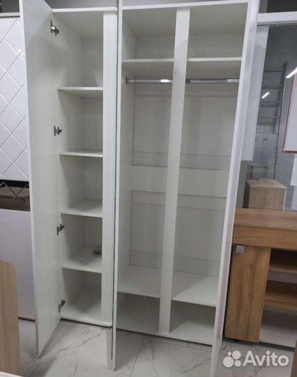 Шкаф Хелен белый