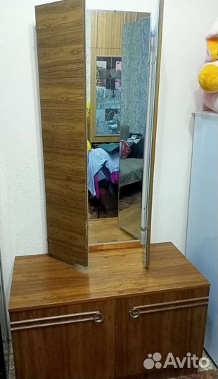 Трюмо трельяж с зеркалом