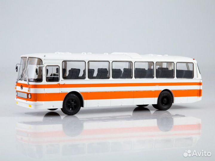 Наши Автобусы №15, лаз-699Р