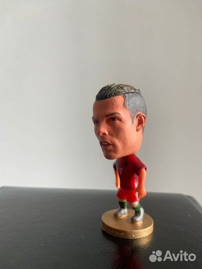 Статуэтка Криштиану Роналдо