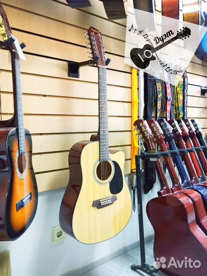 Двенадцатиструнная гитара