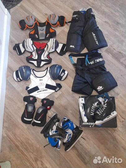 Детская хоккейная форма Bauer