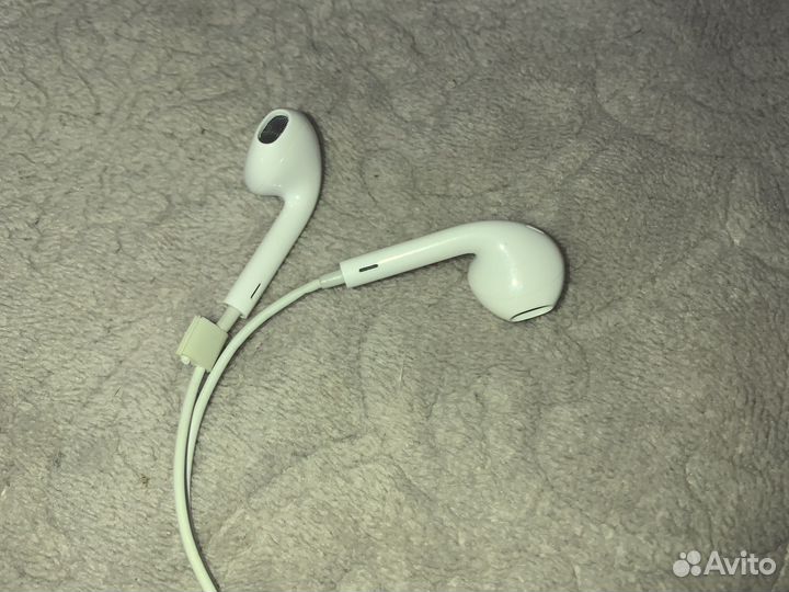Наушники от айфона