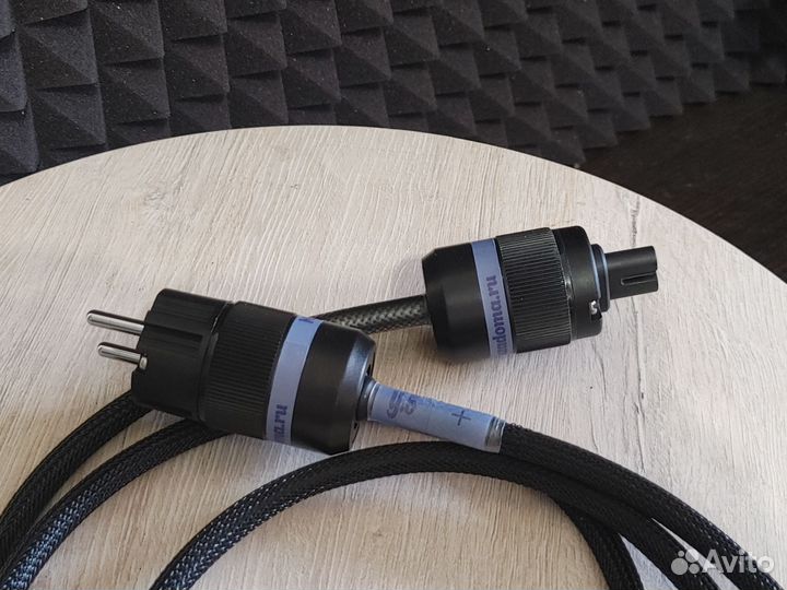 Силовой/сетевой 3кв.мм. 8-ка для Hi-Fi