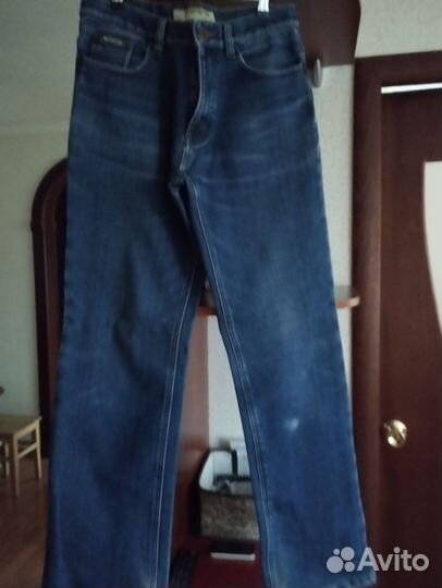 Джинсы