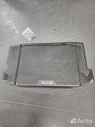 Решётка радиатора Vulcan 650s