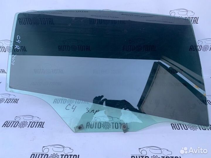 Стекло двери заднее правое Citroen C4 2011