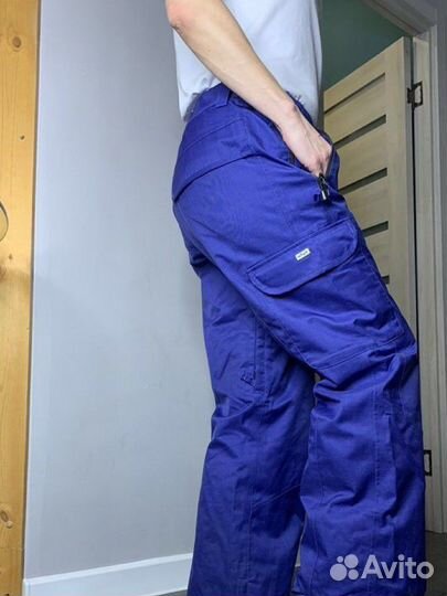 Горнолыжный женский костюм Burton