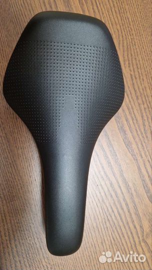 Седло Cannondale новое для велосипеда