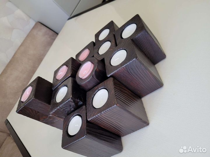 Подсвечник из дерева