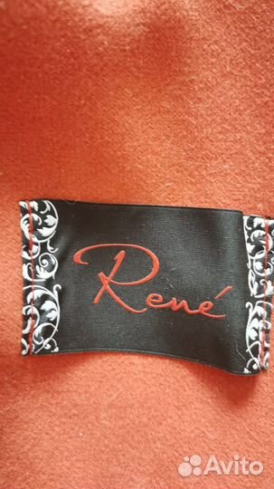 Продам осеннее женское пальто