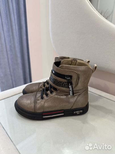 Ботинки демисезонные для девочки