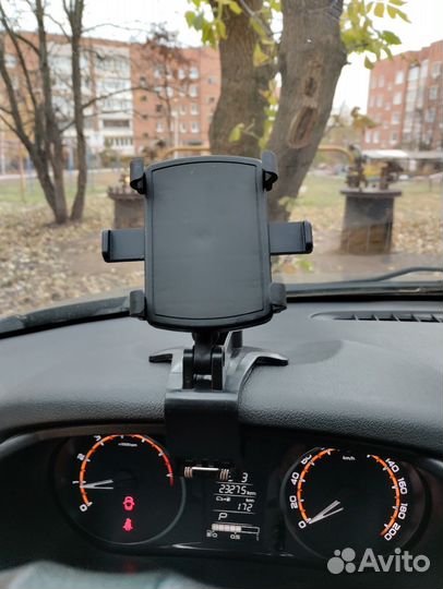 Держатель для телефона автомобильный