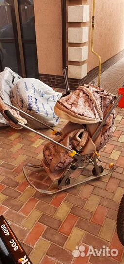 Детские санки (коляска) с колесами