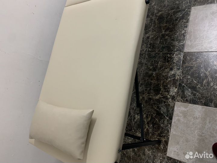 Кушетка для наращивания ресниц