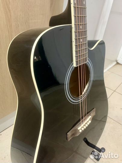 Акустическая гитара Elitaro