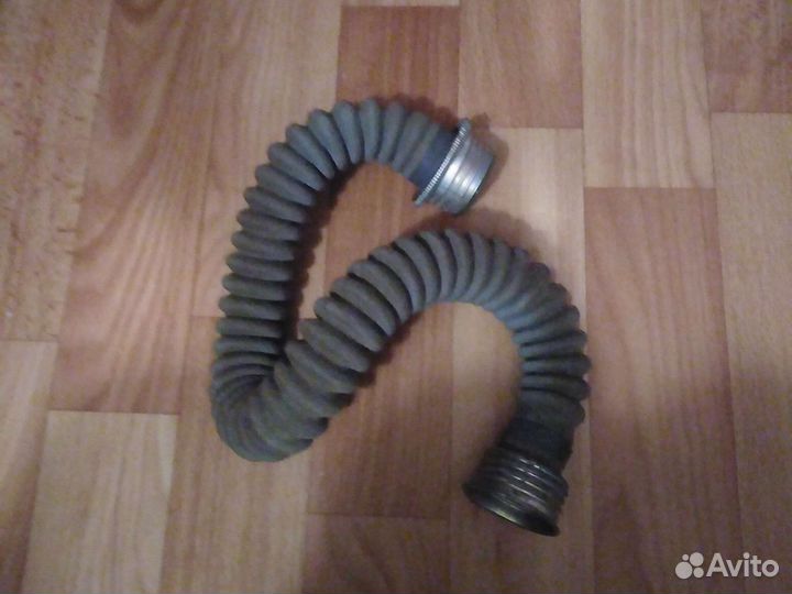 Шланг для противогаза