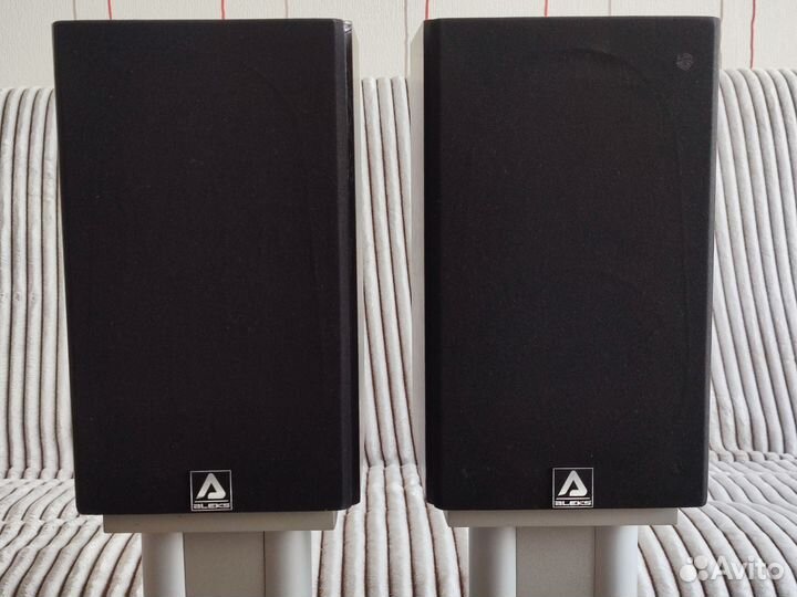 Полочная акустика Aleks