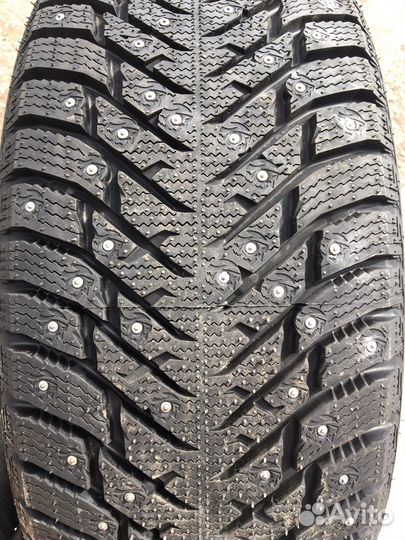 LingLong GreenMax Winter Grip 2 215/55 R17 98T